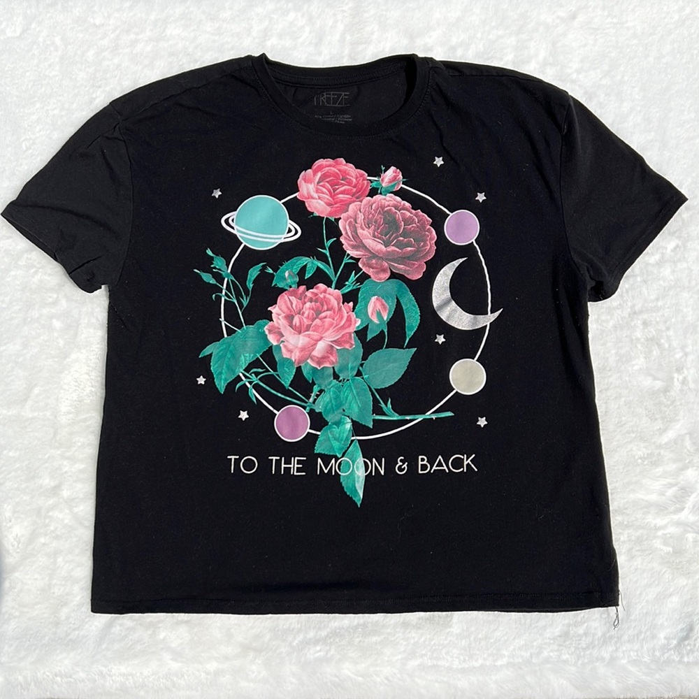 Galaxy‎ Graphic Crop Top